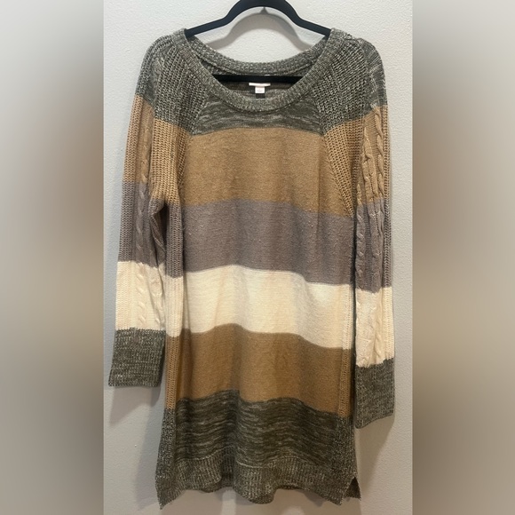 LuLaRoe Tops - LuLaRoe sweater